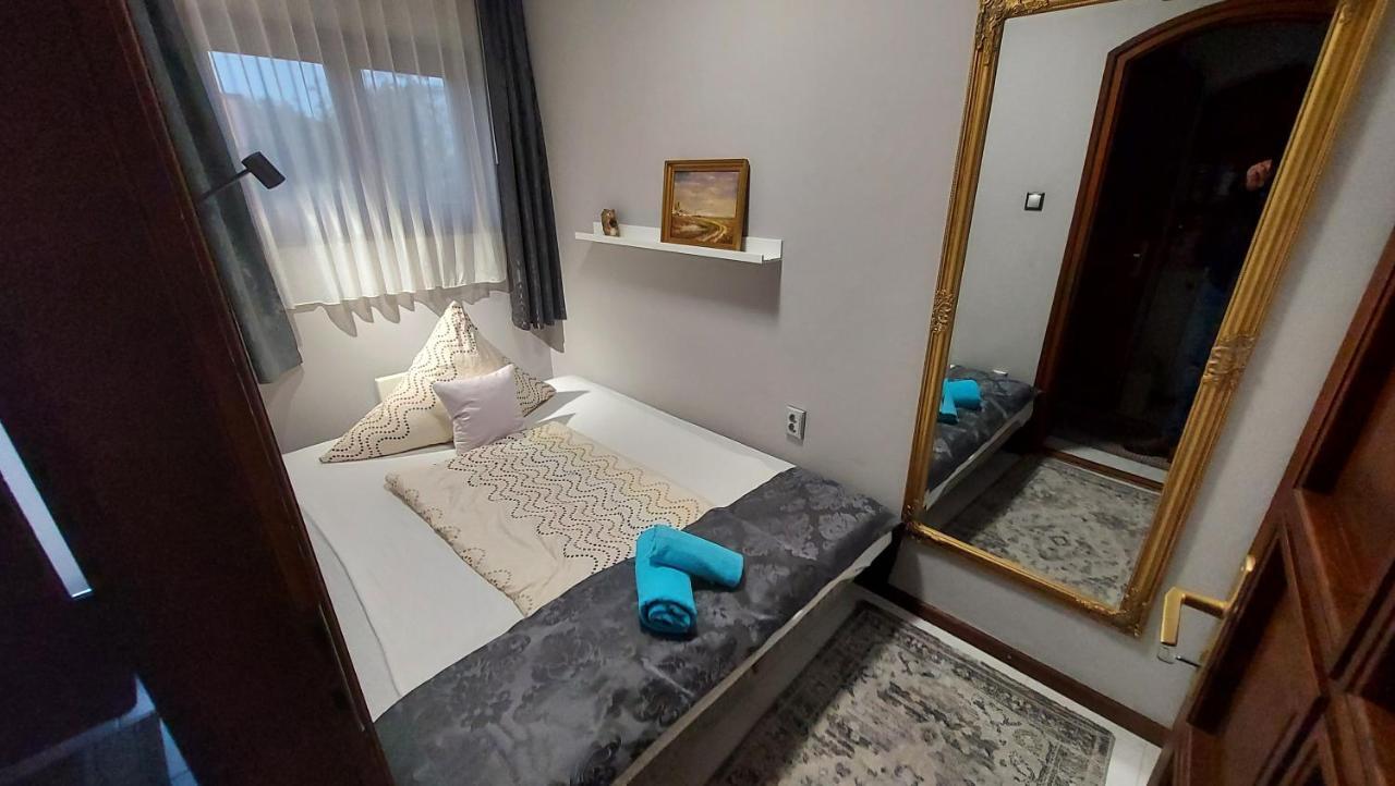 Titi Classic & Trendy Apartman Bük Εξωτερικό φωτογραφία